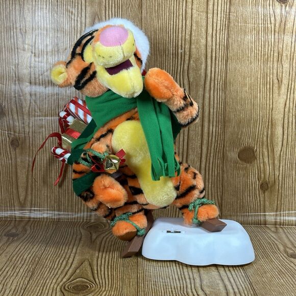 Telco Winnie Pooh Christmas Animated Plush Motion-Ette Skiing Tigger See Video - Picture 7 of 16